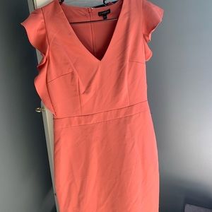 Bodycon size 6 dress. Never worn!